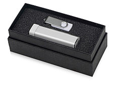 Подарочный набор Flashbank с флешкой и зарядным устройством, белый, фото 2
