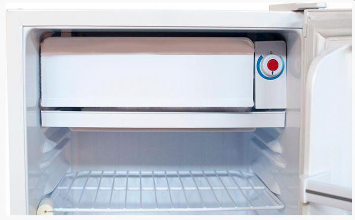 Маленький однокамерный мини холодильник однодверный RENOVA RID-80W - фото 3 - id-p223772467