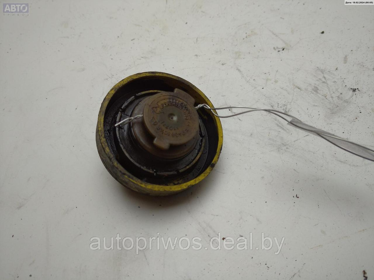 Пробка маслозаливная Opel Vivaro - фото 2 - id-p224235045