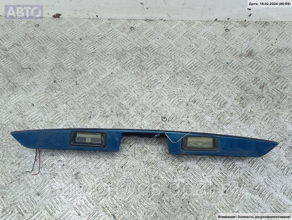 Накладка подсветки номера Nissan Almera N16 (2000-2007) - фото 1 - id-p224255030