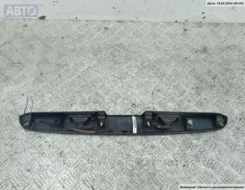 Накладка подсветки номера Nissan Almera N16 (2000-2007) - фото 2 - id-p224255030