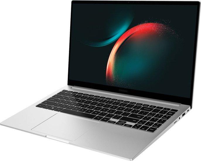 Ноутбук Samsung Galaxy Book3 15.6 NP750XFG-KB2IN - фото 3 - id-p224296855