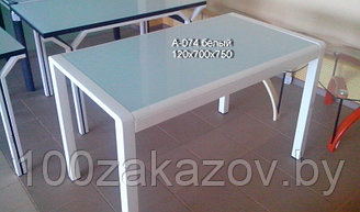 Стеклянный  кухонный стол А-074. Стол стеклянный обеденный