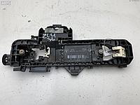Корпус (держатель) ручки двери задней левой Mercedes W204 (C)