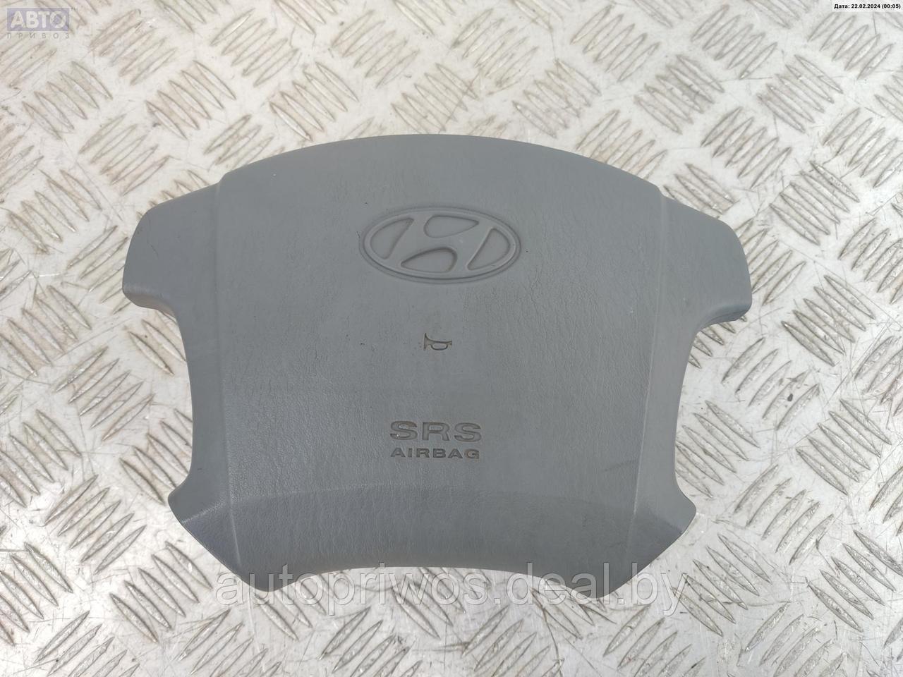 Подушка безопасности (Airbag) водителя Hyundai Terracan - фото 1 - id-p224390814