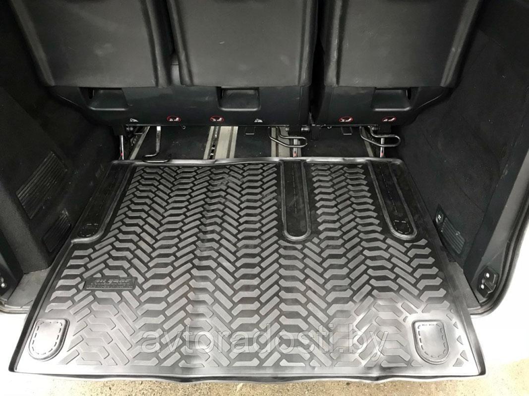 Коврик в багажник Mercedes-Benz Vito W447 (2014-) / Мерседес-Бенц [72502] / Aileron - фото 3 - id-p75788349
