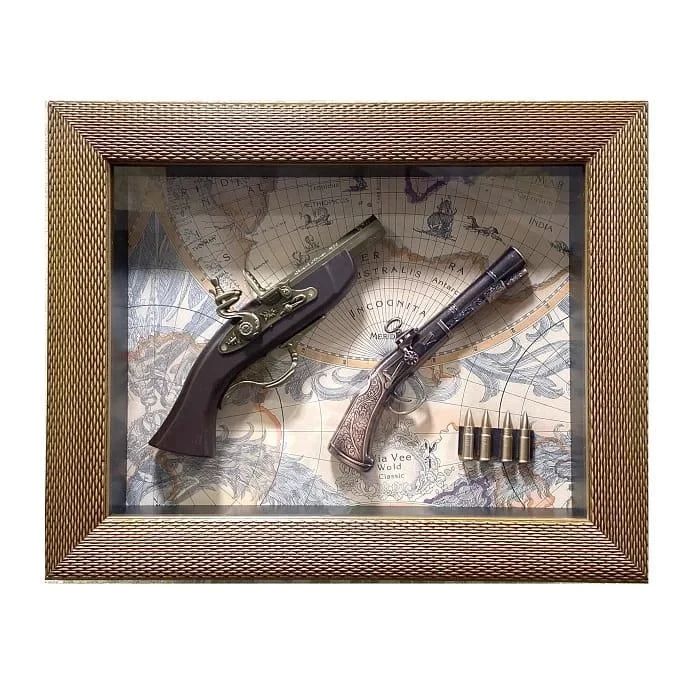 Картина с сувенирным оружием «Мушкеты и патроны»