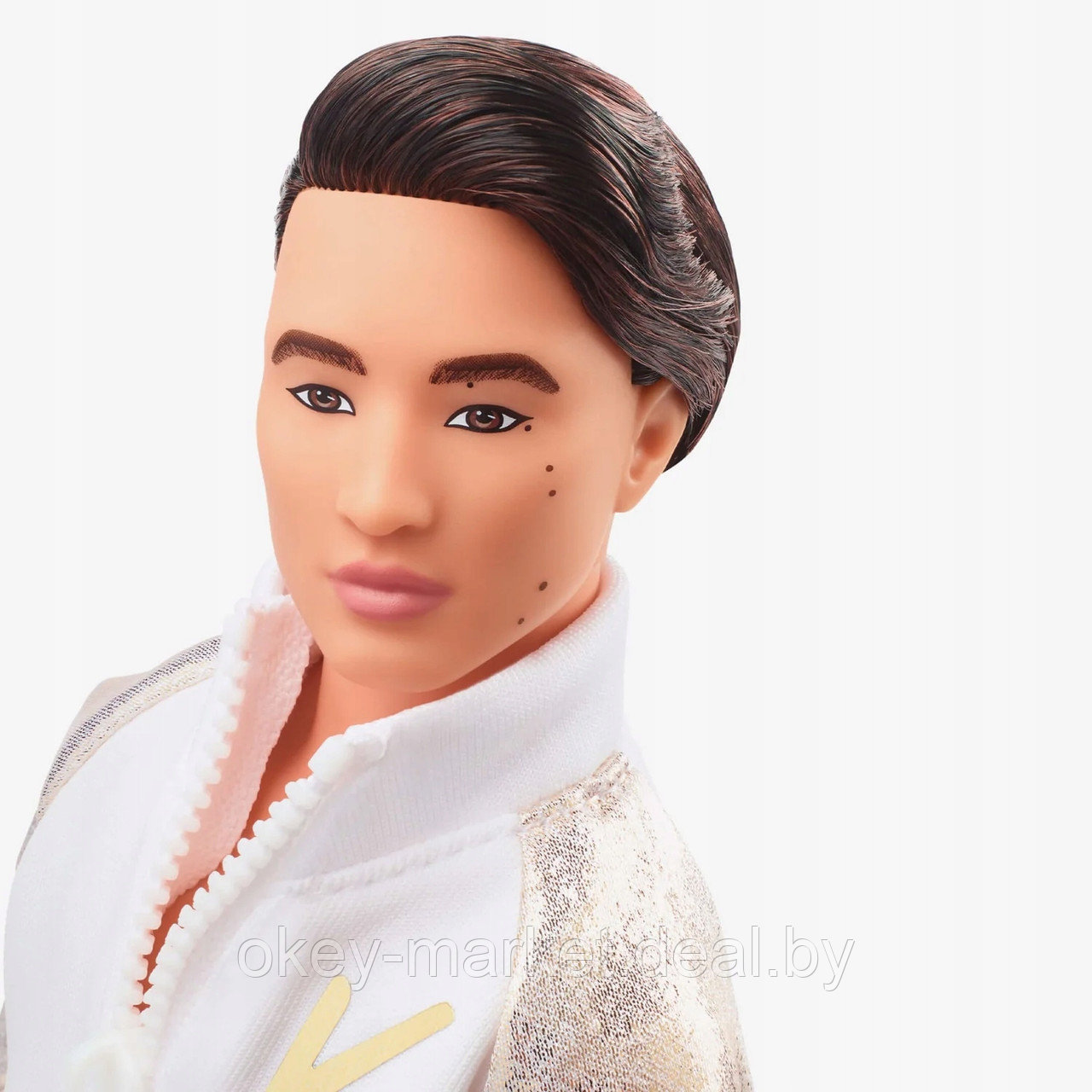 Кукла Barbie The Movie Кен в бело-золотом костюме HPK04 - фото 5 - id-p224505799