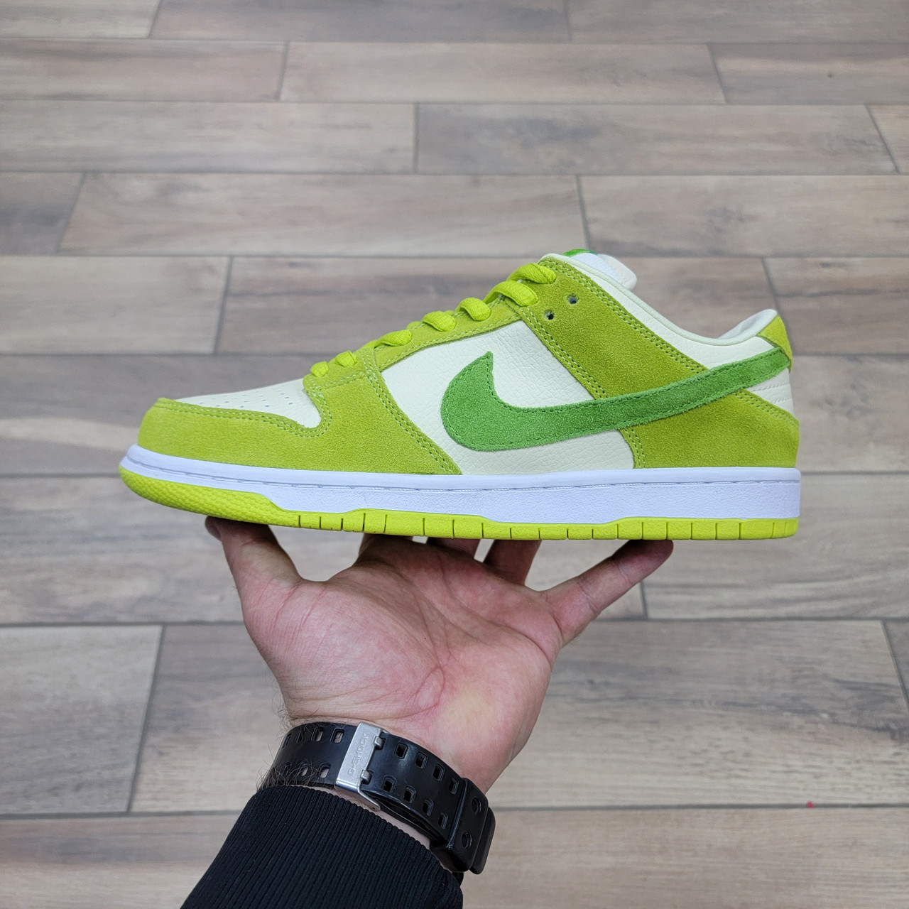 Кроссовки Nike Dunk Low Pro SB Fruity Pack Green Apple - фото 1 - id-p206683820