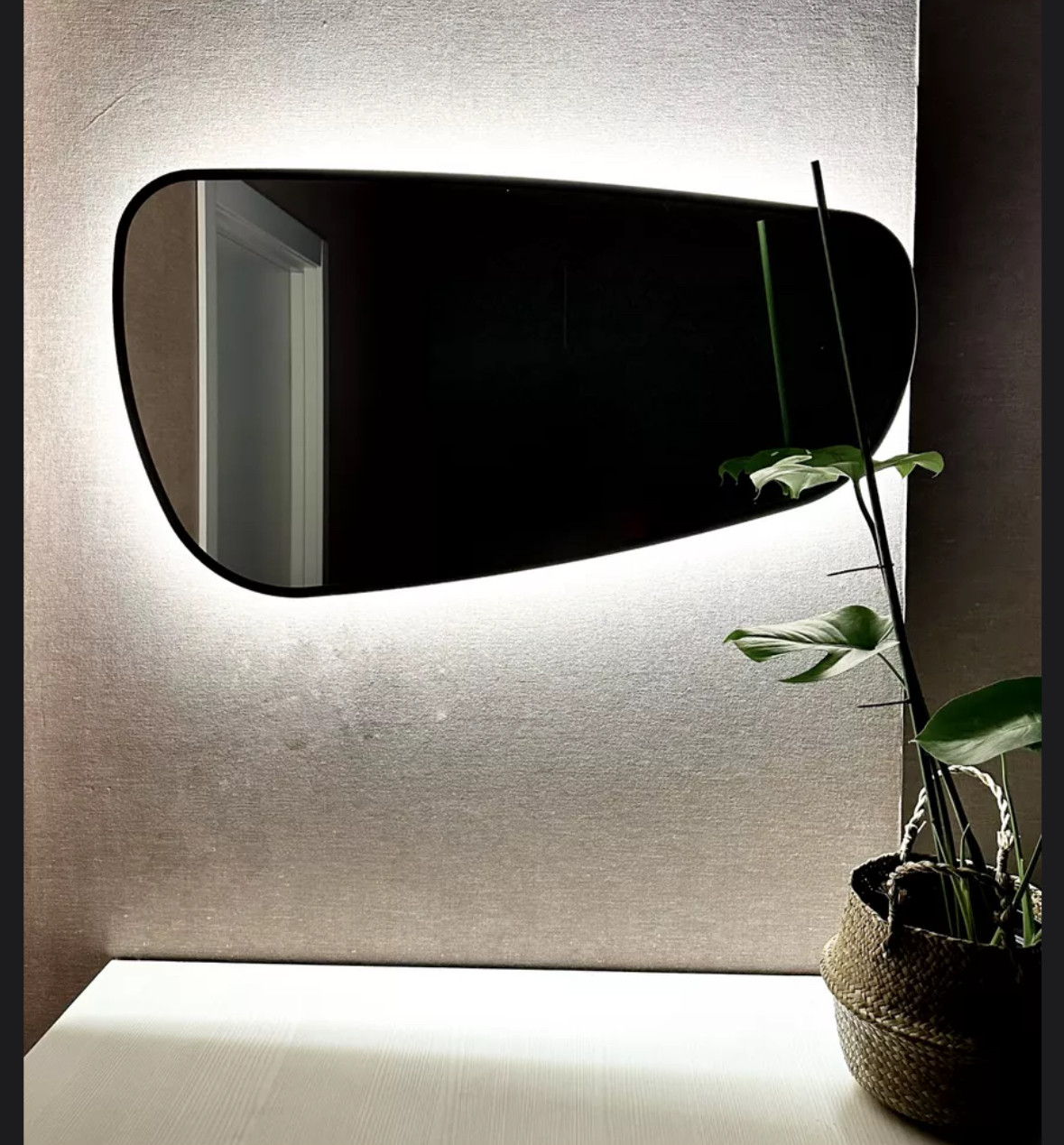 Зеркало EMZE Led Асимметричное с подсветкой и УФ-окантовкой 50x90 (черный) - фото 5 - id-p224513256