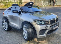 Детский электромобиль RiverToys BMW X6M Lux X011XX (серебристый автокраска) полноприводной