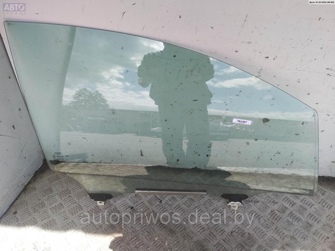 Стекло двери передней правой Toyota Auris - фото 1 - id-p214938481