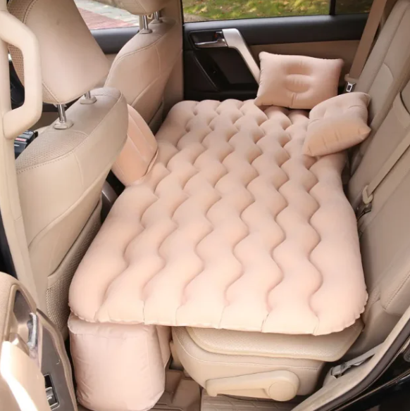 Надувной матрас в машину на заднее сиденье Car Travel Bed 135х80х10 см с насосом / Матрас для автомобиля - фото 6 - id-p224648966