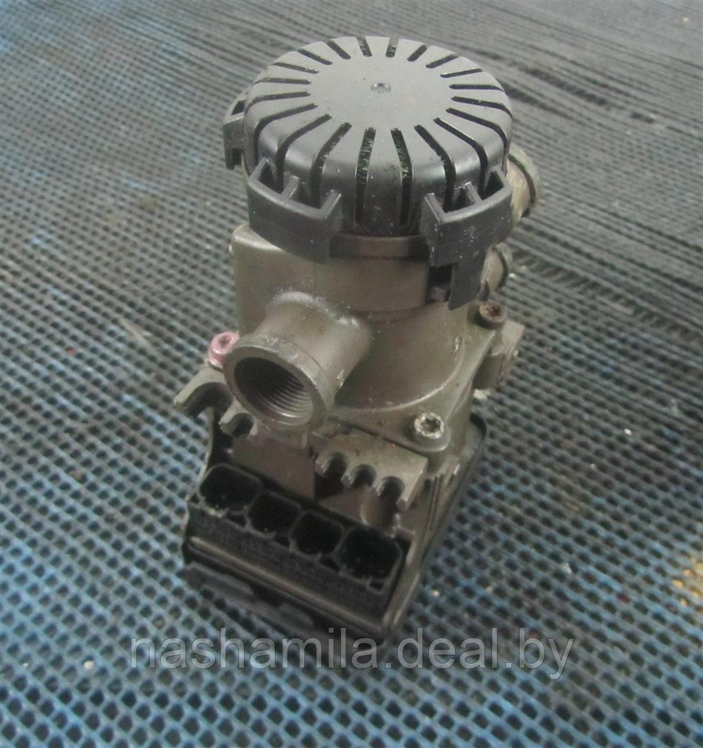Кран модулятор тормозов передний ebs Renault Magnum DXI - фото 2 - id-p224654997
