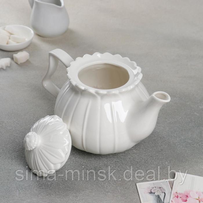 Чайник фарфоровый заварочный на деревянной подставке Доляна «Тюльпан», 700 мл, цвет белый - фото 3 - id-p224704528