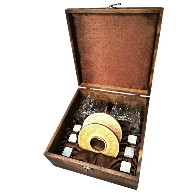 Подарочный набор с камнями для виски в деревянной шкатулке AmiroTrend ABS-204w
