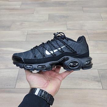 Кроссовки Nike Air Max Plus Utility 'Black Metallic Silver'