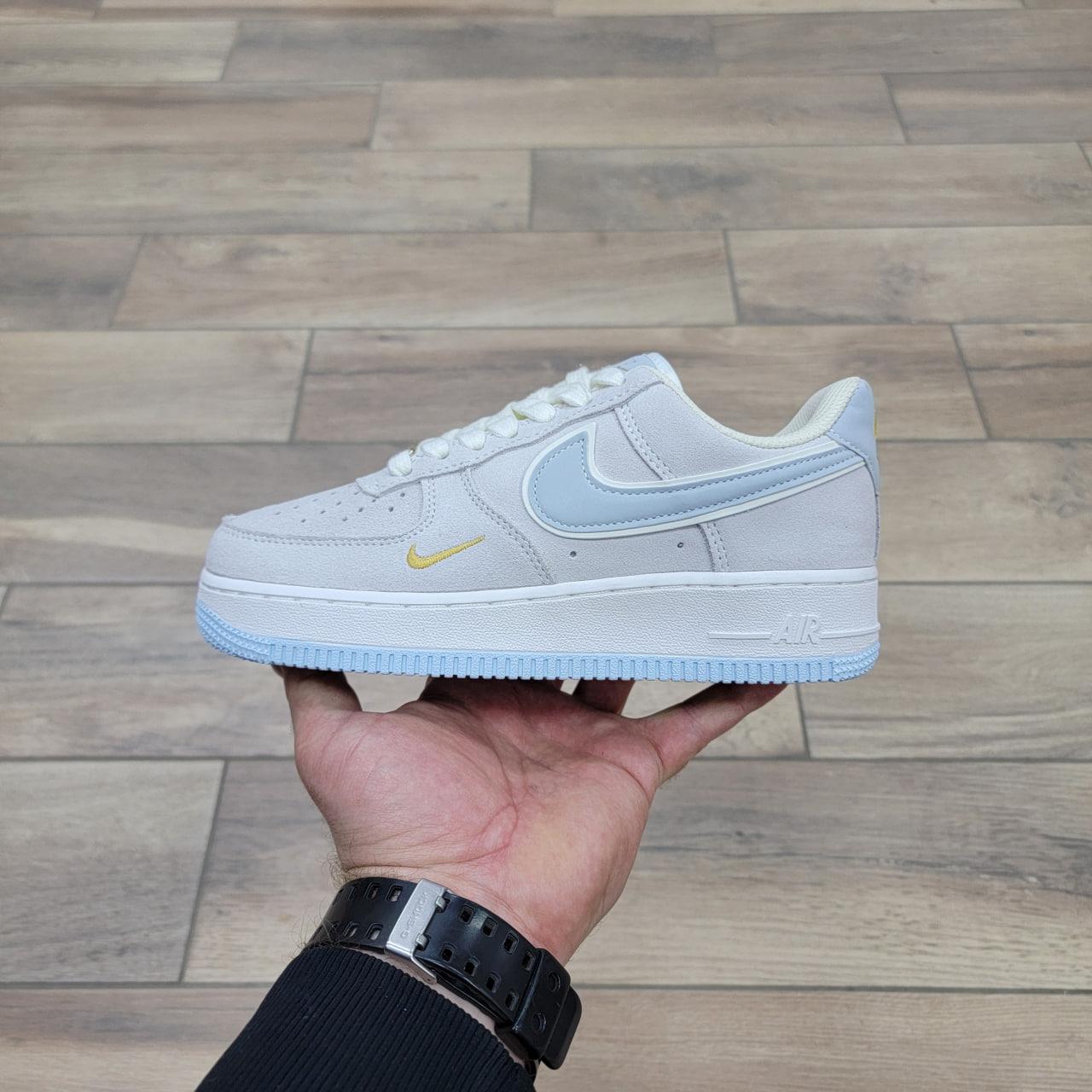 Кроссовки Nike Air Force 1 '07 Low Suede Beige Blue Gold