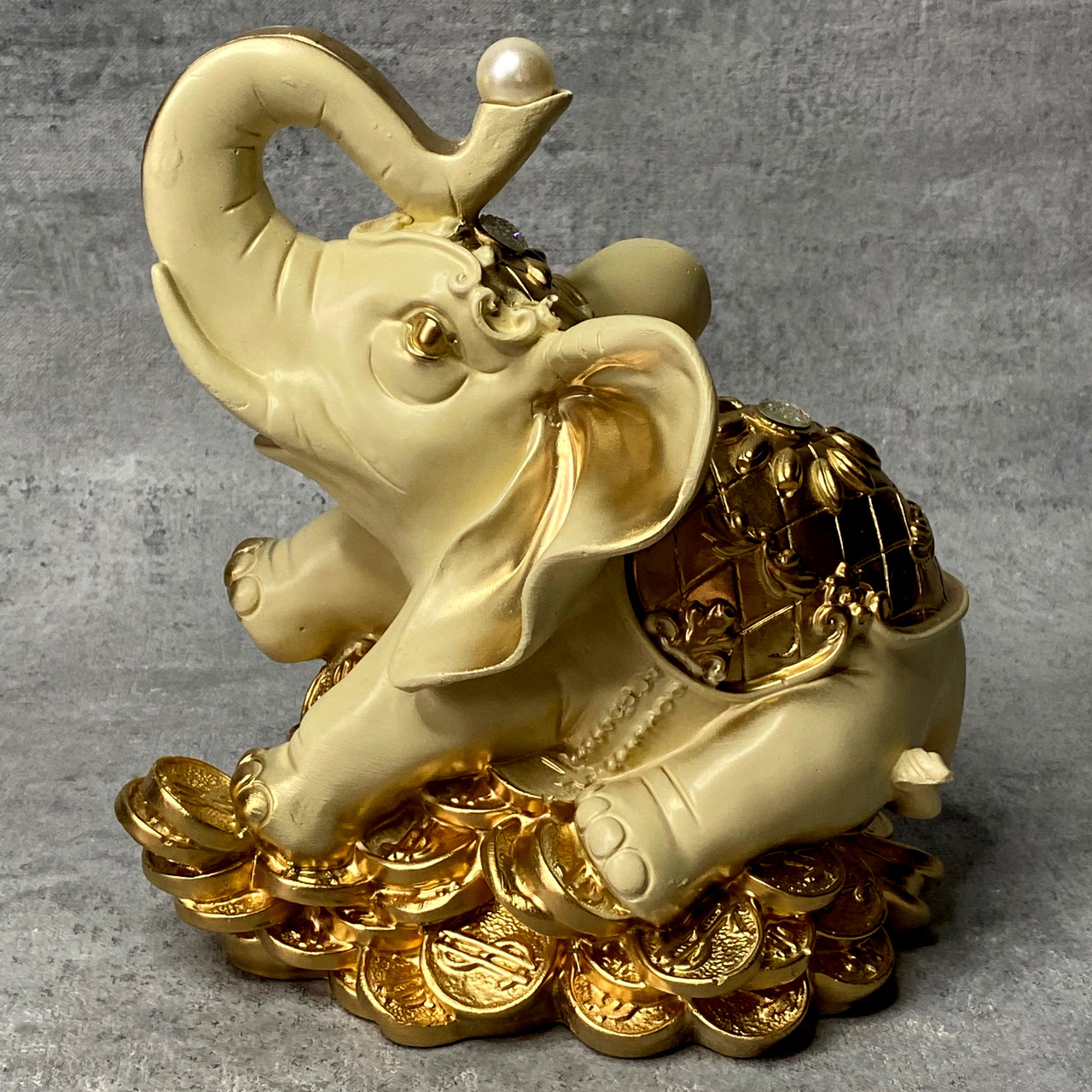 Статуэтка Слон с жемчужиной - фото 1 - id-p224807616