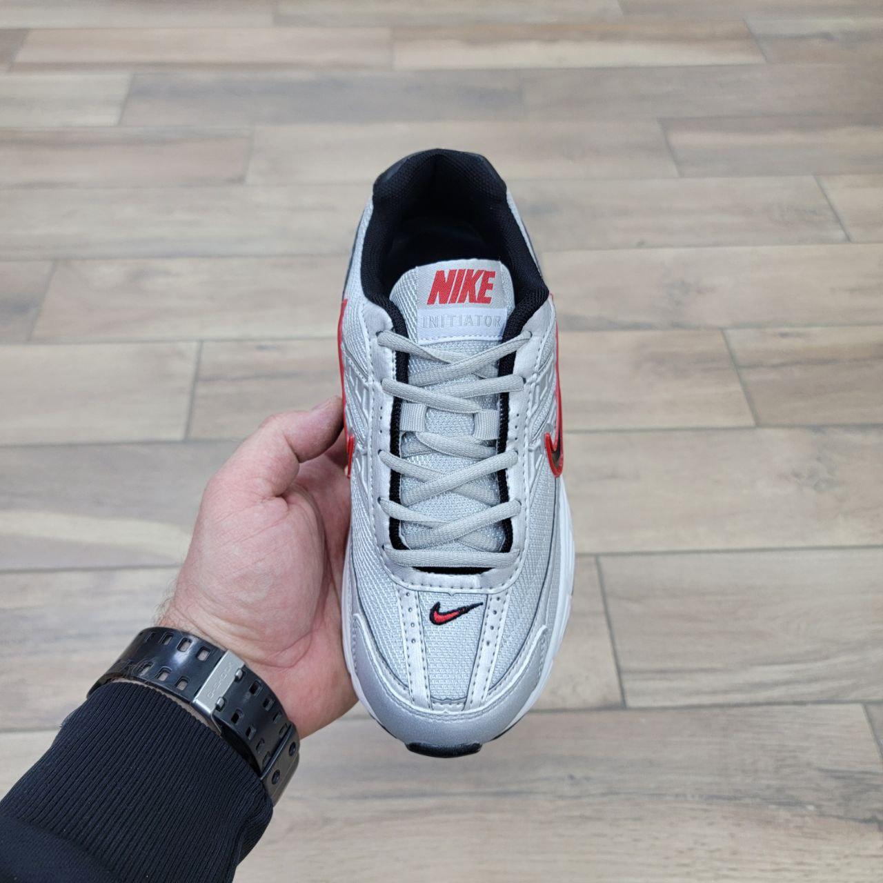 Кроссовки Wmns Nike Initiator Metallic Silver - фото 3 - id-p205238562