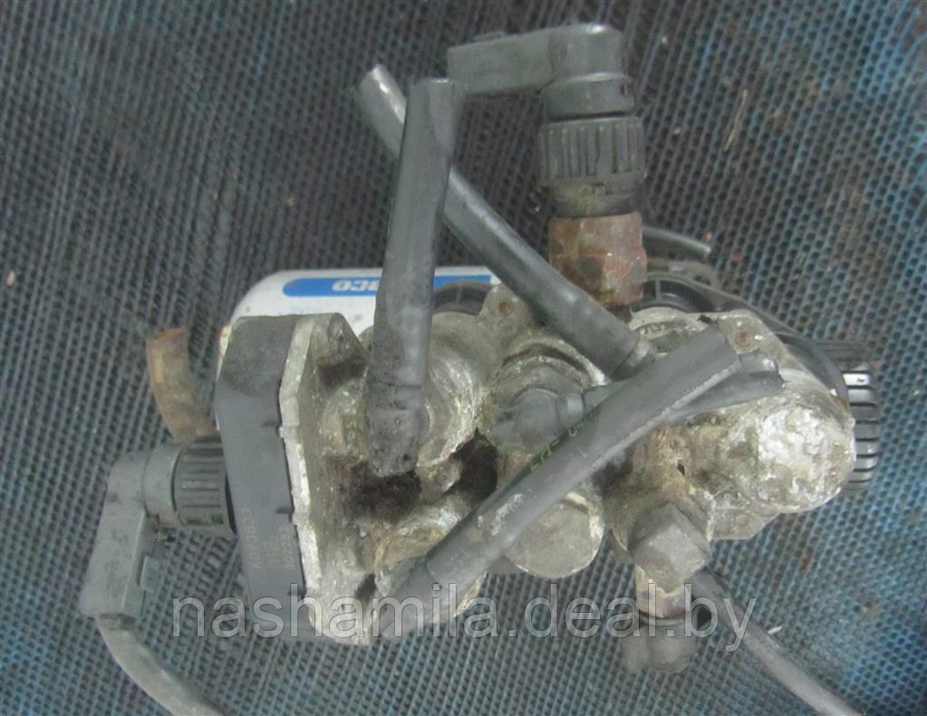 Кран регулятор давления осушитель тормозной системы Mercedes Actros - фото 4 - id-p224823637