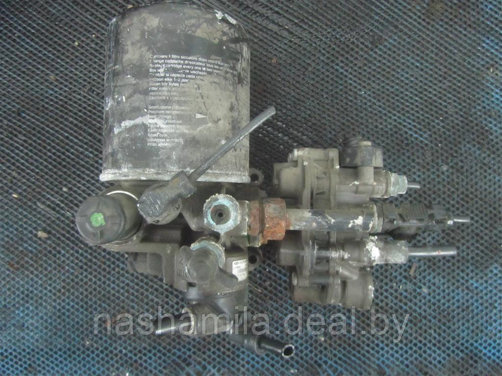 Кран регулятор давления осушитель тормозной системы Iveco Stralis - фото 1 - id-p224823639