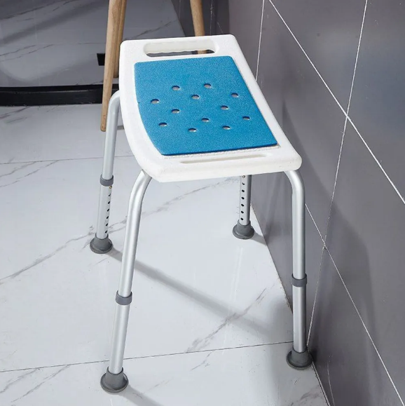 Поддерживающий стул для ванной и душа ТИТАН (Нескользящее сидение с мягкой накладкой) - фото 4 - id-p224827368