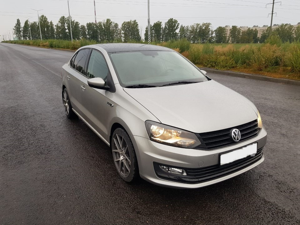 Volkswagen Polo в аренду на сутки и более - фото 1 - id-p224828953