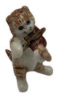 Фигурка фарфоровая №03 «Кот рыжий со скрипкой»