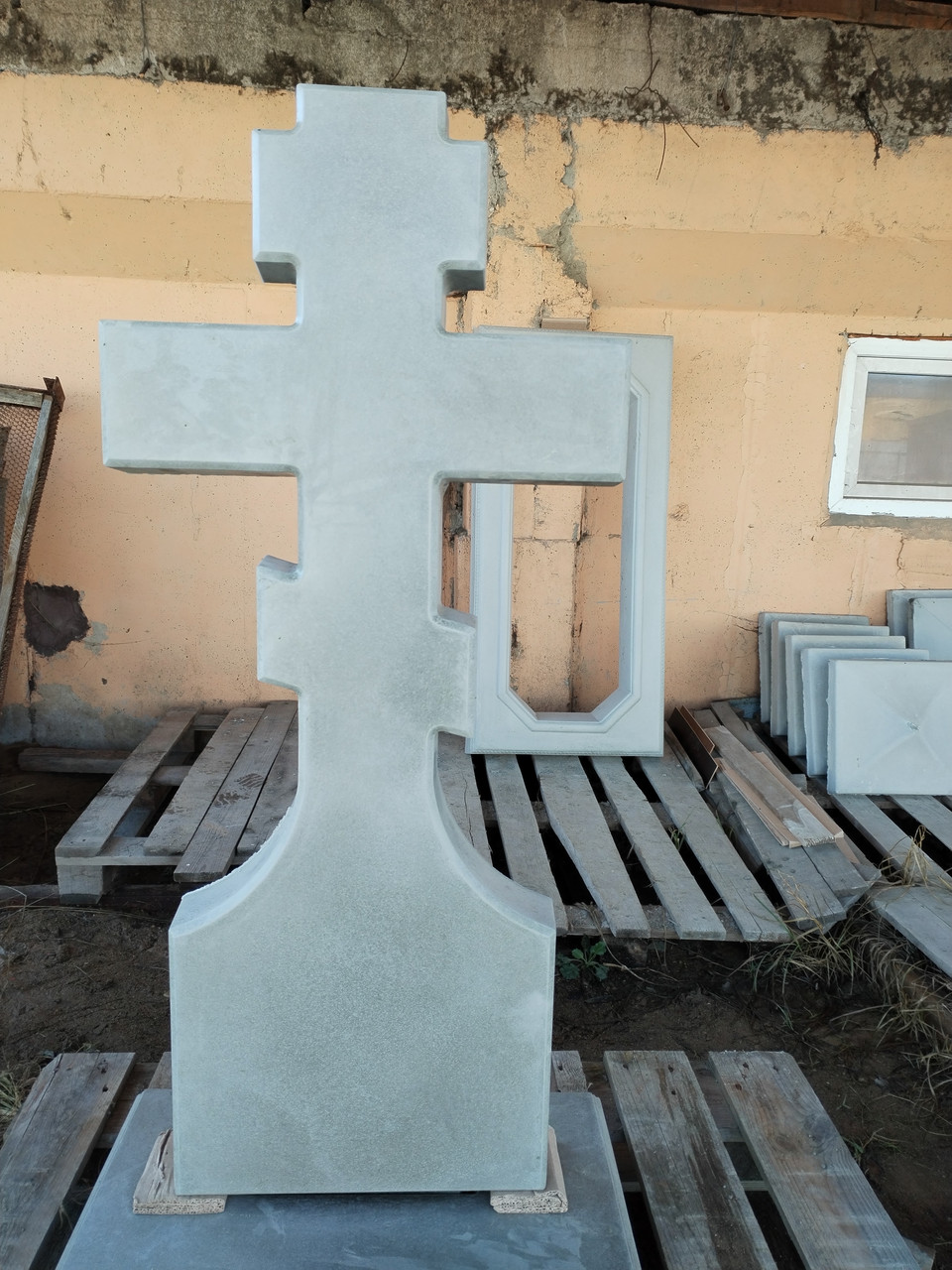 Памятник из бетона "Крест". - фото 2 - id-p224857871