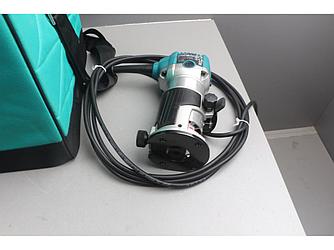 Фрезер кромочный MAKITA RT 0700 CX2 + аксессуары в сумке уцененный (2712747702) (710 Вт, цанга 8 мм,