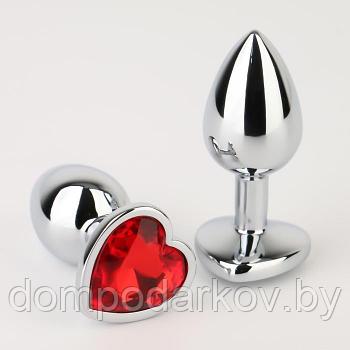 Анальная пробка Оки-Чпоки, серебряная, кристалл красный, в форме сердца, D = 28 мм