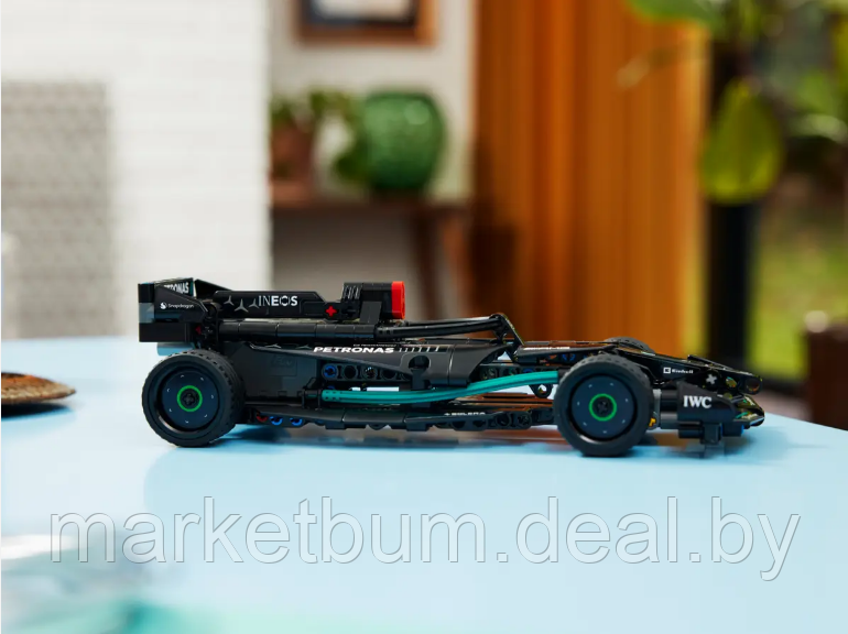 Конструктор LEGO Technic 42165 Мерседес-AMG F1 W14 E Performance Pull-Back - фото 8 - id-p224933612