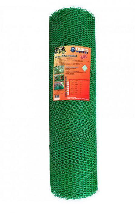 Садовая пластиковая сетка для забора ограждения в рулонах 15х15 зеленая 1,5х20 заборная решетка рабица - фото 1 - id-p224954720