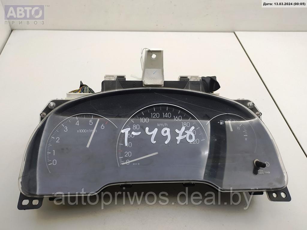 Щиток приборный (панель приборов) Toyota Avensis Verso - фото 1 - id-p224979040