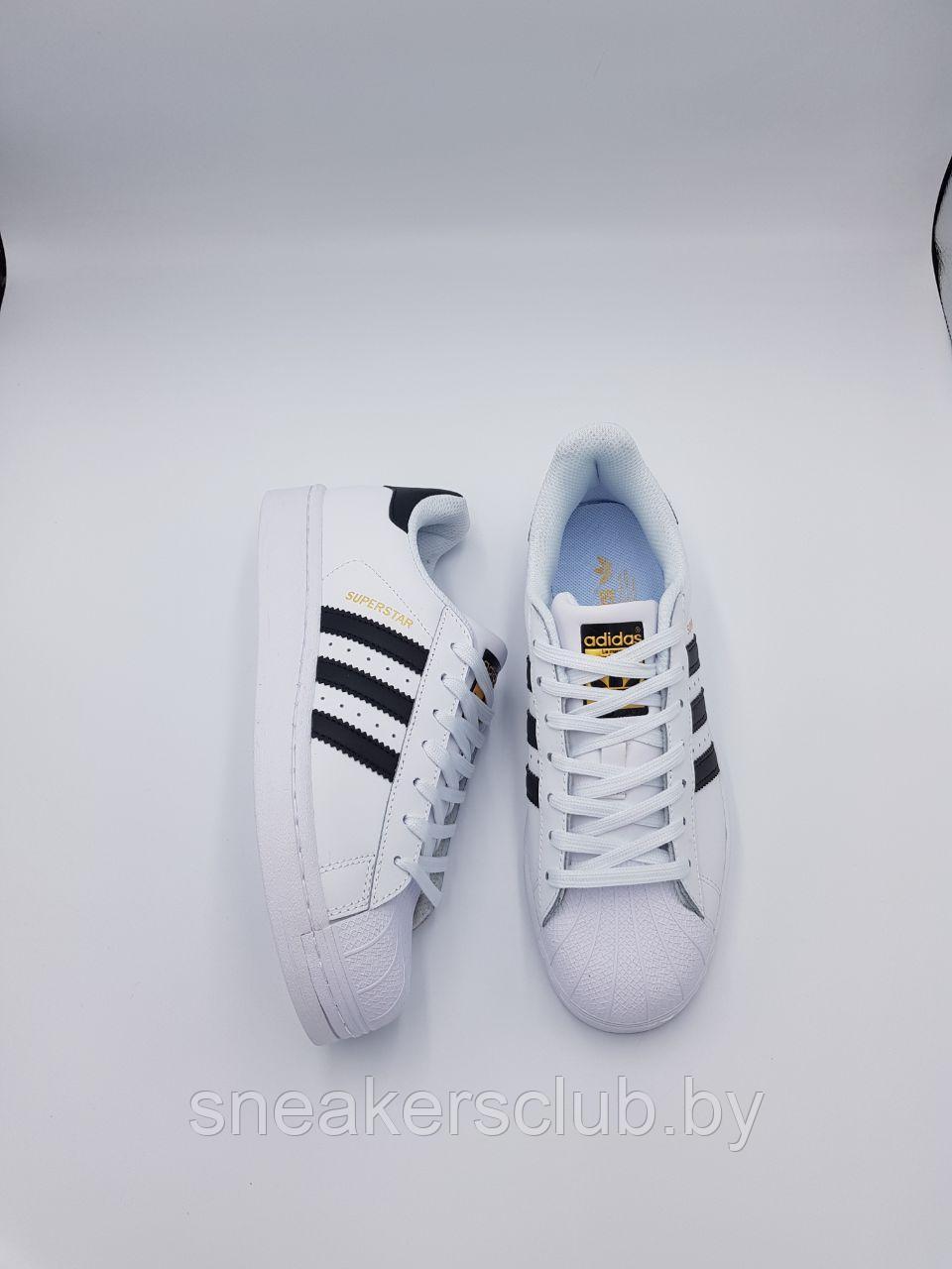 Кроссовки белые Adidas Superstar женские / подростковые / демисезонные / повседневные - фото 6 - id-p188307045