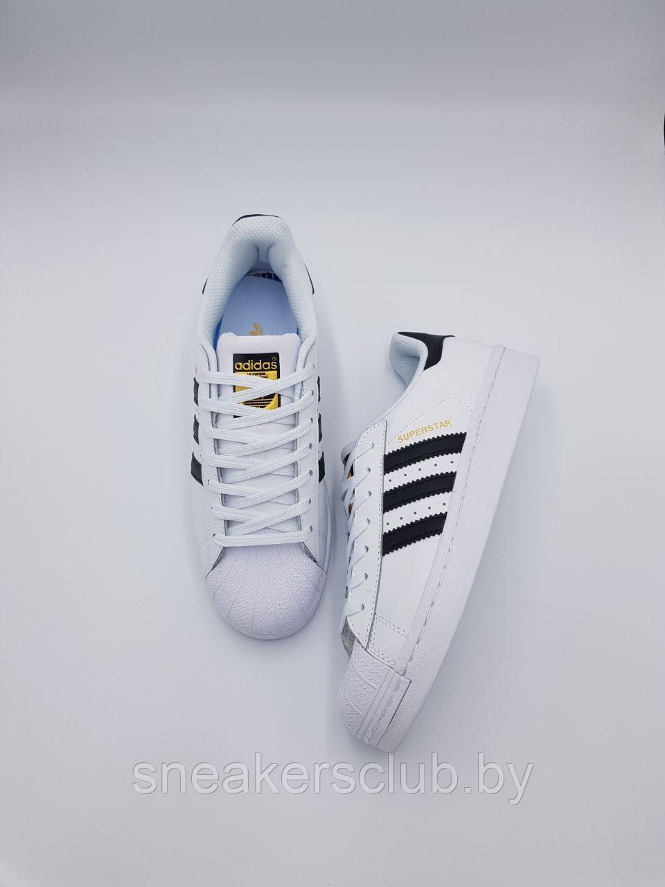 Кроссовки белые Adidas Superstar женские / подростковые / демисезонные / повседневные - фото 4 - id-p188307045