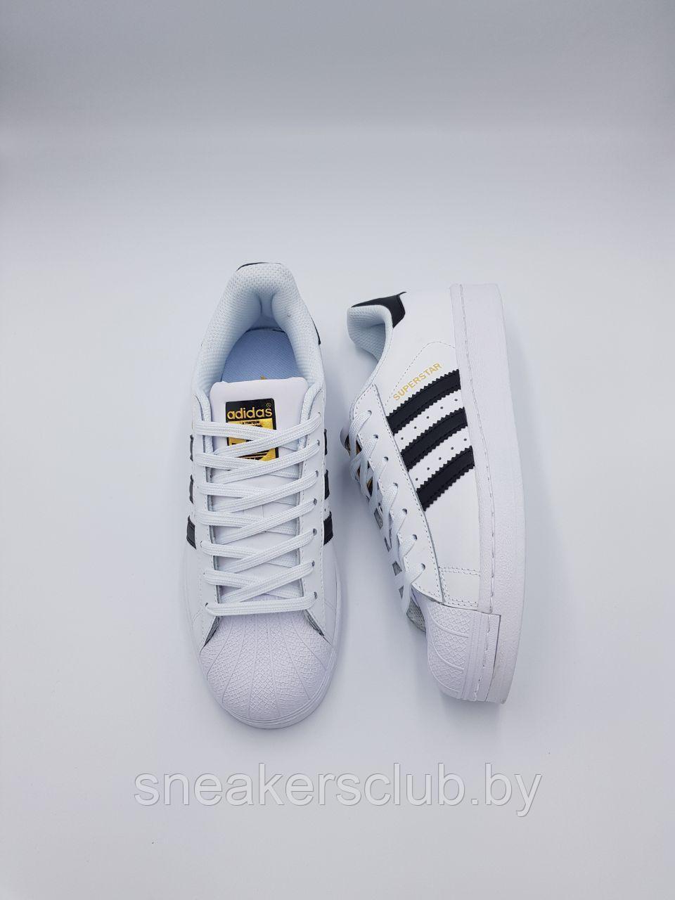 Кроссовки белые Adidas Superstar женские / подростковые / демисезонные / повседневные - фото 7 - id-p188307045