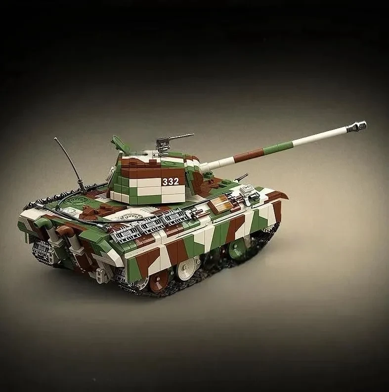 Конструктор Немецкий Танк Пантера Panther, 100252 , 2136 деталей - фото 4 - id-p224989218