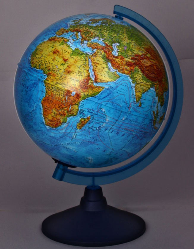Глобус физико-политический с подсветкой от батареек Globen диаметр 250 мм, 1:50 млн - фото 1 - id-p224996322