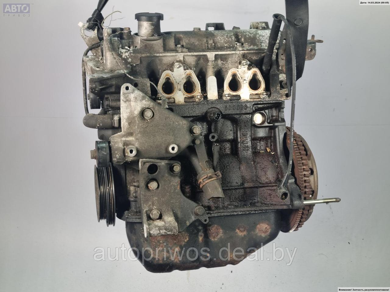 Двигатель (ДВС) Renault Clio 2 (1998-2008) - фото 2 - id-p224655731
