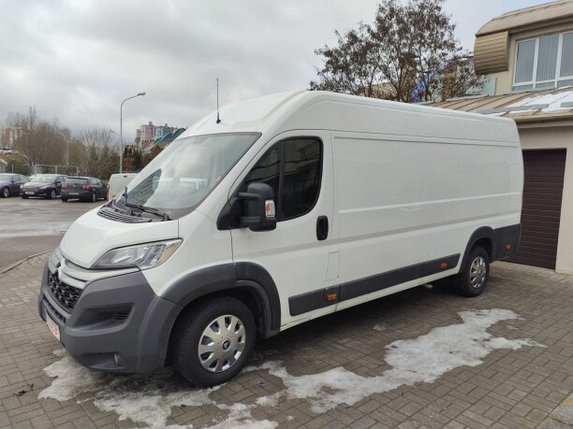 Микроавтобус грузовой  Citroen Jumper дешево от часа на любой срок, фото 2