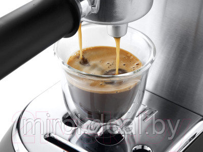 Кофеварка эспрессо DeLonghi Dedica EC685.M - фото 6 - id-p225008604