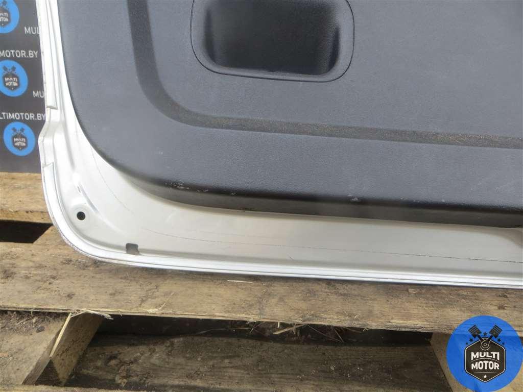 Кнопка открытия багажника TOYOTA Corolla Verso (2001-2008) 1.8 i 1ZZ-fe 2008 г. - фото 9 - id-p225036205