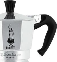 Гейзерная кофеварка Bialetti Moka Express (3 порции), фото 3