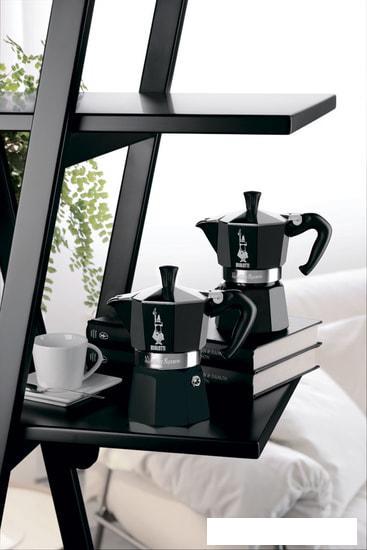 Гейзерная кофеварка Bialetti Moka Express (3 порции, черный) - фото 4 - id-p224824892