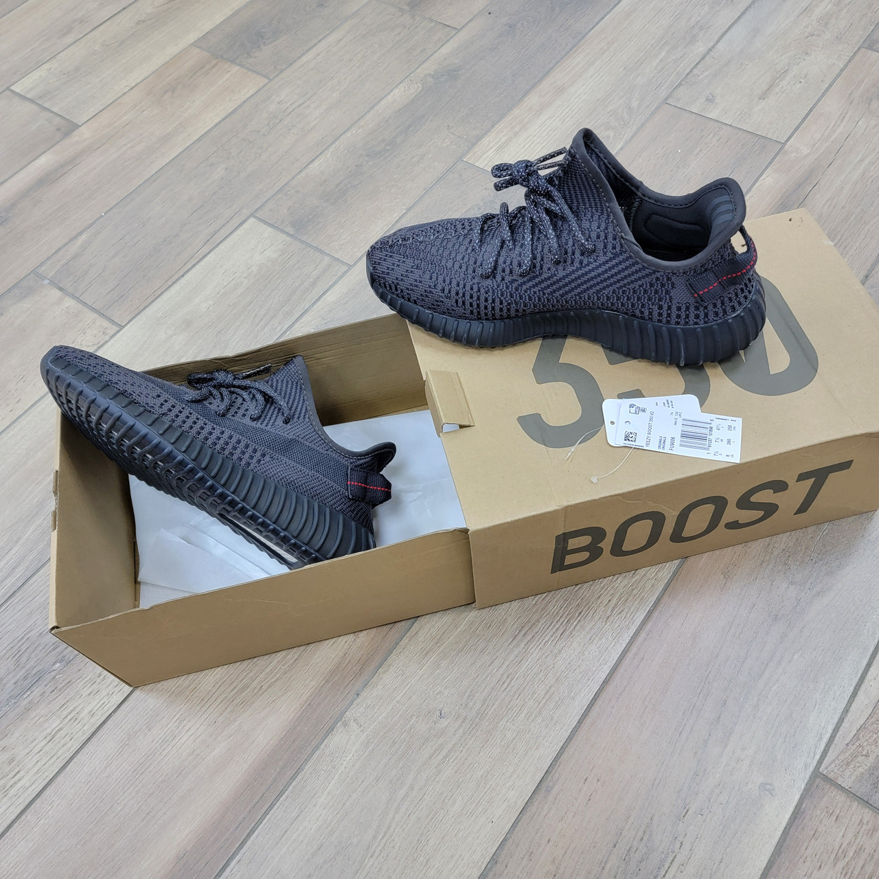 Кроссовки Adidas Yeezy Boost 350 V2 Full Black - фото 6 - id-p98259778