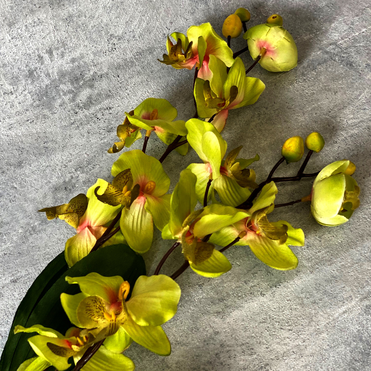 Орхидея искусственная Delicate greens