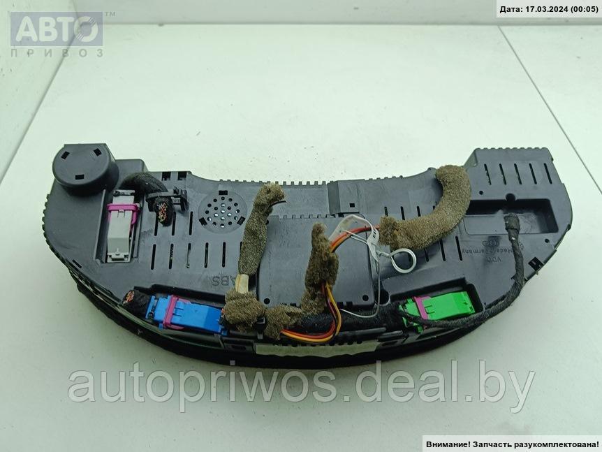 Щиток приборный (панель приборов) Audi A8 D2 (1994-2002) - фото 2 - id-p225090755