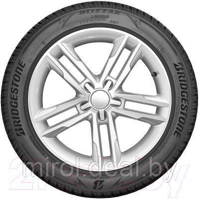 Зимняя шина Bridgestone Blizzak LM005 235/60R17 106H - фото 3 - id-p225094456